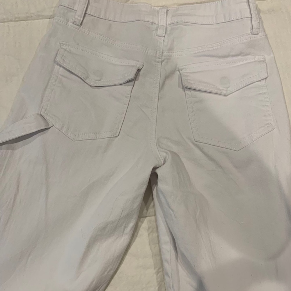 Pants - Picture 4 of 7